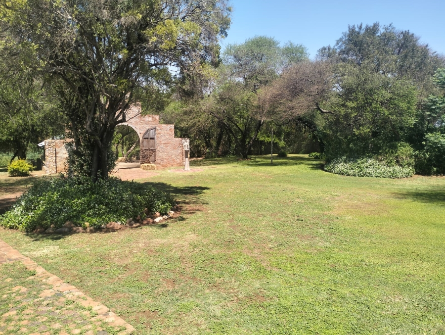 4 Bedroom Property for Sale in Zoutpansdrift A H North West